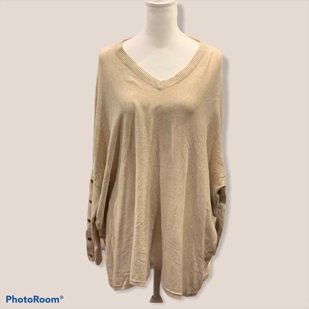 R&B Heather Oatmeal Dolman Sleeve V-Neck Button Cuff Oversized Sweater Medium